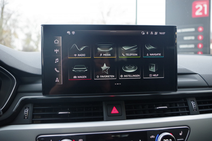 Audi A4 Avant 40 TFSI Automaat 204 PK S-Line Edition, Sportstoelen, Adaptieve Cruise Control, Massage, LED