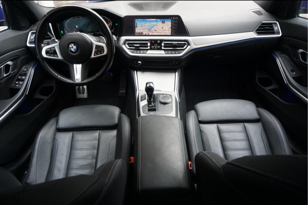 BMW 3-serie 330i Business Edition Plus M-SPORT | BTW | NL AUTO | LASER | LEER | PANORAMADAK | Sfeer | BMW Dealer onderhouden | Topstaat |