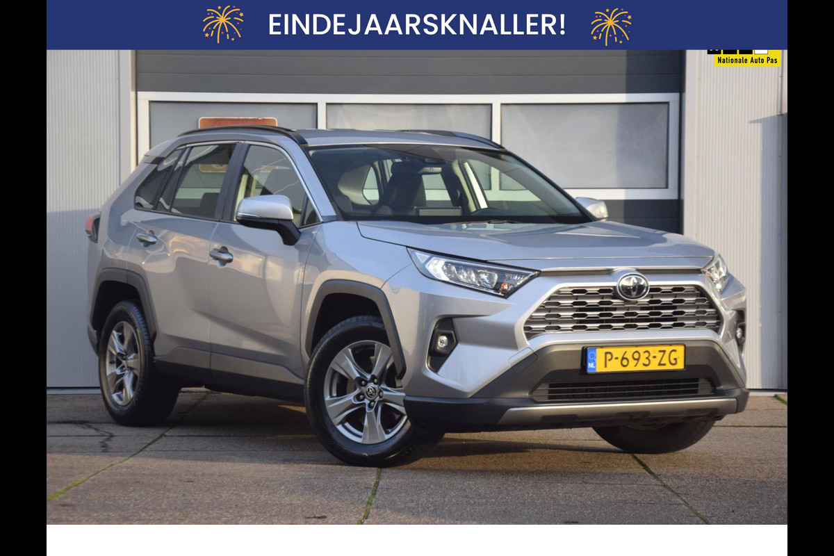 Toyota RAV4 2.0 VVT-iE Active 2000KG trekgewicht! TREKHAAK/APPLE CARPLAY/LED KOPLAMPEN