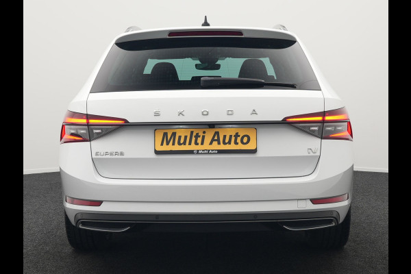 Škoda Superb Combi 1.4 TSI iV Sportline Dealer O.H PHEV | Adaptive Cruise | Alcantara Sportstoelen Memory & Verwarmd | Apple Carplay | Sfeerverlichting | Keyless | Blis | Camera | Virtual | Navigatie | DAB |