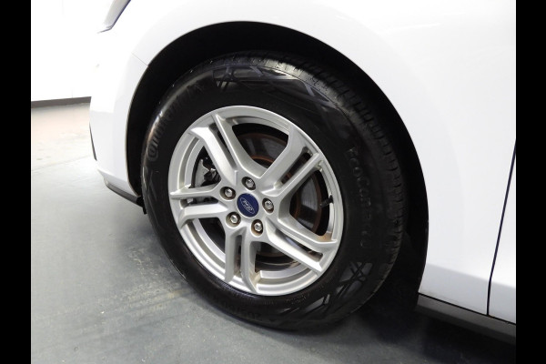 Ford FOCUS Wagon 1.0 EcoBoost Trend Business NAVI/TREKH/LED/PDC/16"LMV!