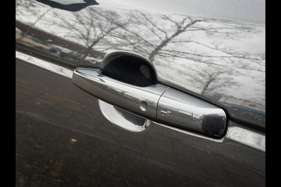 Land Rover Range Rover P400e Westminster Vogue Limited Edition|Pano|HUD|360°|Matrix|Trekhaak