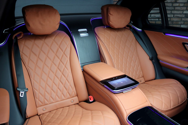 Mercedes-Benz S-Klasse 580 e 4MATIC Lang AMG Line | Airmatic | Distronic+ | Chauffeurspakket | Memory | Stoelventilatie V+A | Burmester | Soft-Close | Digital Light | Vlakkenverwarming | HUD | Zonweringspakket |