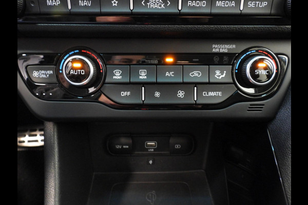 Kia Niro 1.6 GDi PHEV Plug-In DynamicPlusLine NAVI/CAMERA/LED/TREKH/JBL/16"LMV!