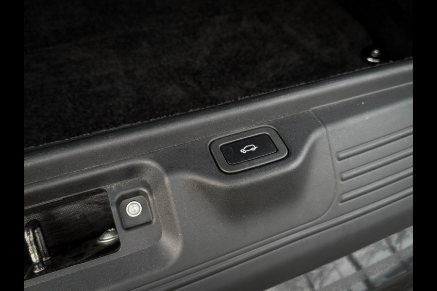 Land Rover Range Rover P400e Westminster Vogue Limited Edition|Pano|HUD|360°|Matrix|Trekhaak