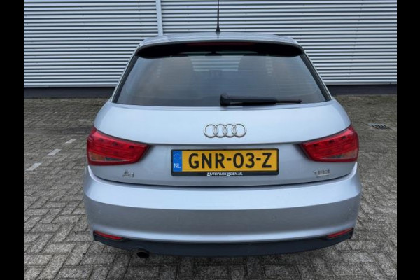 Audi A1 SPORTBACK 1.0 TFSI ,airco,navigatie,parkeersensoren, 5Deurs,
