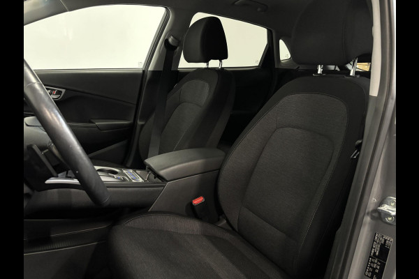 Hyundai Kona EV Comfort Navigatie Climate control Cruise control Camera