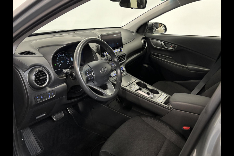 Hyundai Kona EV Comfort Navigatie Climate control Cruise control Camera