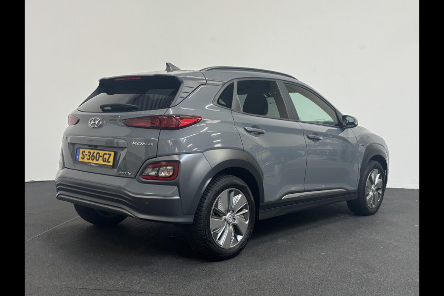 Hyundai Kona EV Comfort Navigatie Climate control Cruise control Camera