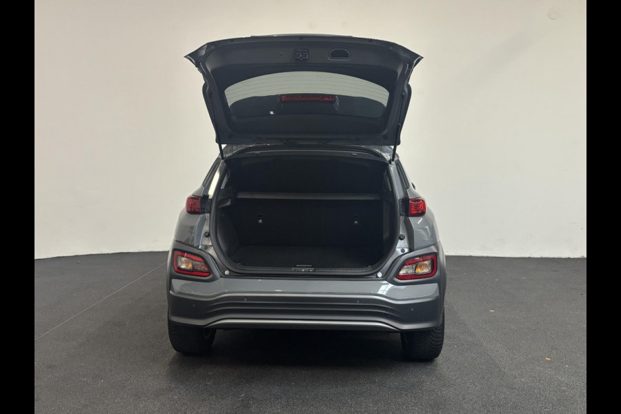 Hyundai Kona EV Comfort Navigatie Climate control Cruise control Camera