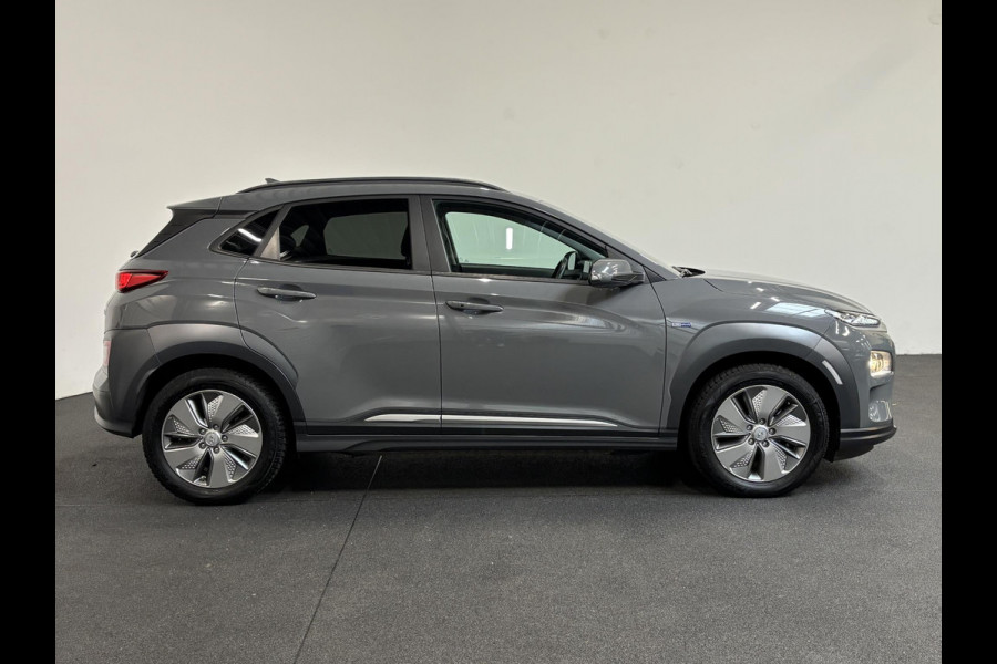 Hyundai Kona EV Comfort Navigatie Climate control Cruise control Camera
