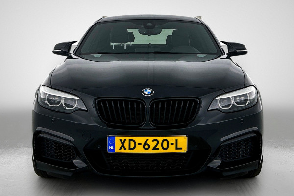 BMW 2 Serie Coupé 218i High Executive M-sport | NL-Auto | AchterCAM | Cruise | Carplay | StoelverW | Climate | Leder | Lane ass |
