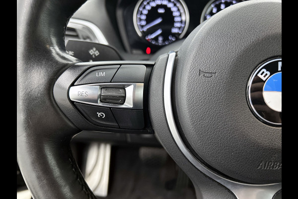 BMW 2 Serie Coupé 218i High Executive M-sport | NL-Auto | AchterCAM | Cruise | Carplay | StoelverW | Climate | Leder | Lane ass |