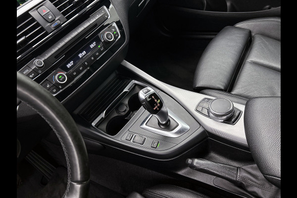 BMW 2 Serie Coupé 218i High Executive M-sport | NL-Auto | AchterCAM | Cruise | Carplay | StoelverW | Climate | Leder | Lane ass |