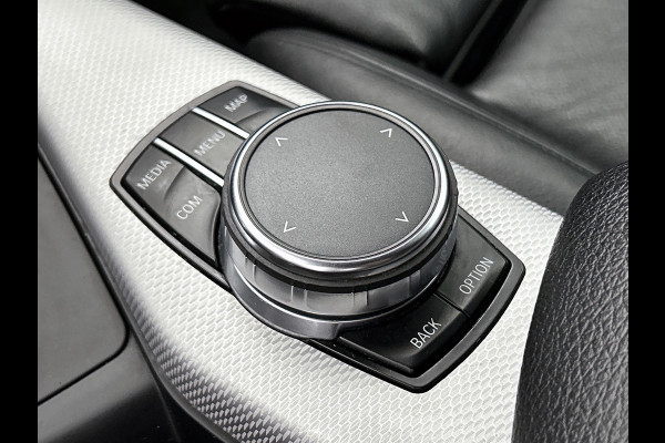 BMW 2 Serie Coupé 218i High Executive M-sport | NL-Auto | AchterCAM | Cruise | Carplay | StoelverW | Climate | Leder | Lane ass |