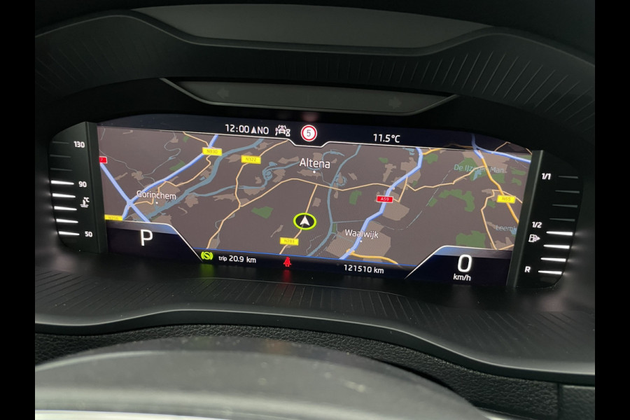 Škoda Karoq 1.5 TSI ACT Style | LED | Elek. Trekhaak | Navi | Carplay | Camera | Virtual Cockpit