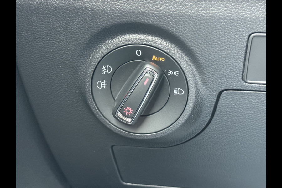 Seat Arona 1.0 TSI FR Business Intense | CarPlay | LED | Camera | Dodehoek | 18 inch