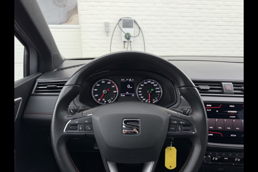 Seat Arona 1.0 TSI FR Business Intense | CarPlay | LED | Camera | Dodehoek | 18 inch