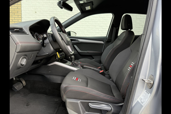 Seat Arona 1.0 TSI FR Business Intense | CarPlay | LED | Camera | Dodehoek | 18 inch