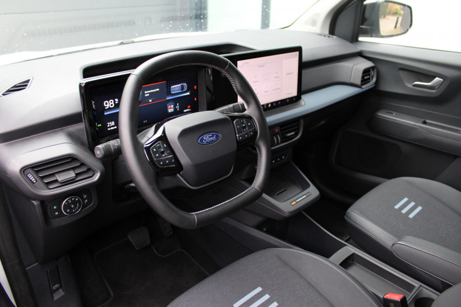 Ford Tourneo Courier Active BEV 43kWh 5P | Full Options | BLIS | Winterpack | Camera | Navigatie