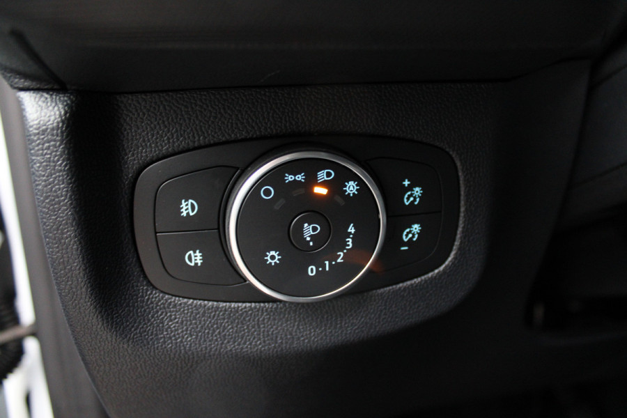 Ford Tourneo Courier Active BEV 43kWh 5P | Full Options | BLIS | Winterpack | Camera | Navigatie