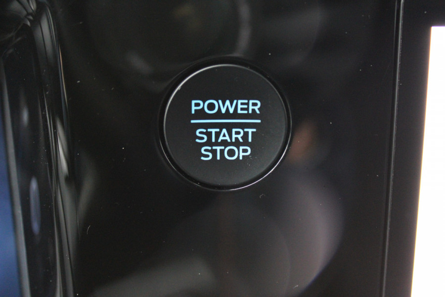 Ford Tourneo Courier Active BEV 43kWh 5P | Full Options | BLIS | Winterpack | Camera | Navigatie