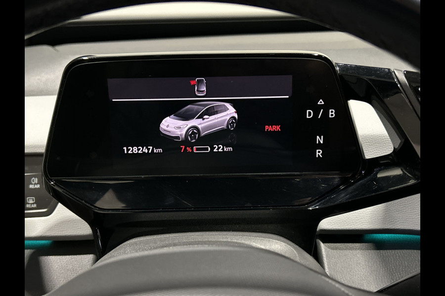 Volkswagen ID.3 First Plus 58 kWh All season banden | Camera | Nette auto | Matrix Led