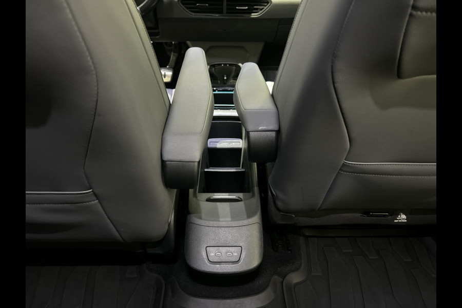 Volkswagen ID.3 First Plus 58 kWh All season banden | Camera | Nette auto | Matrix Led