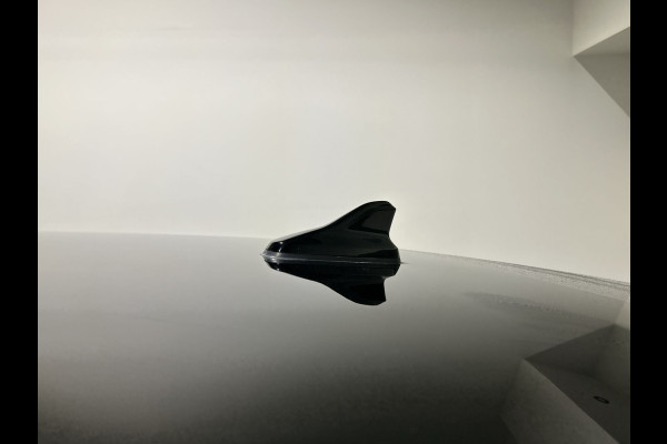 Volkswagen ID.3 First Plus 58 kWh All season banden | Camera | Nette auto | Matrix Led