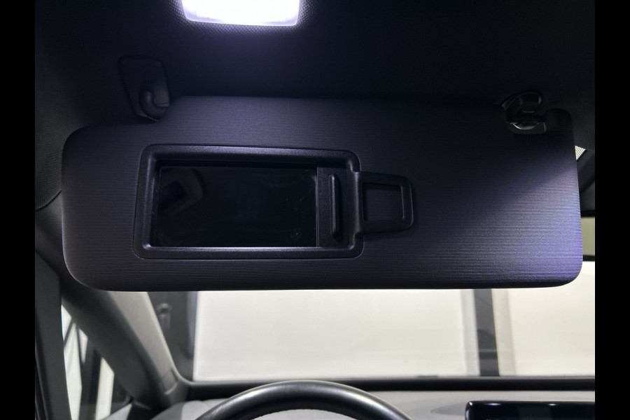 Volkswagen ID.3 First Plus 58 kWh All season banden | Camera | Nette auto | Matrix Led