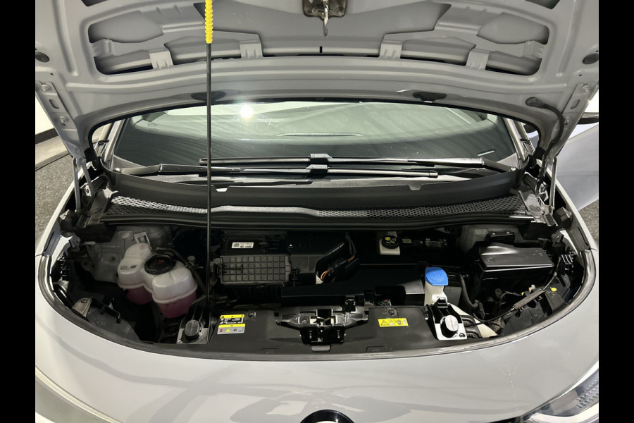 Volkswagen ID.3 First Plus 58 kWh All season banden | Camera | Nette auto | Matrix Led
