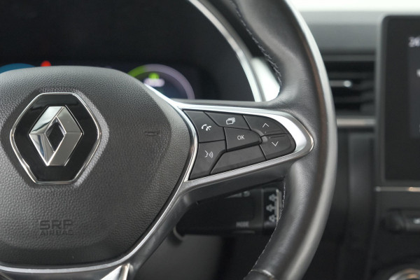 Renault Captur 1.6 E-Tech Plug-in Hybrid 160 Intens | Trekhaak | Camera | Navigatie | Parkeersensoren | Pack Winter