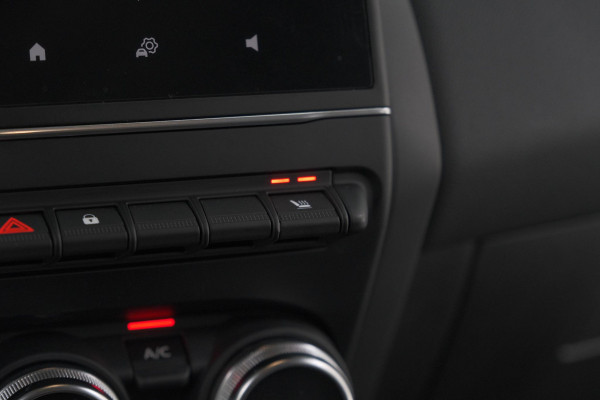 Renault Captur 1.6 E-Tech Plug-in Hybrid 160 Intens | Trekhaak | Camera | Navigatie | Parkeersensoren | Pack Winter