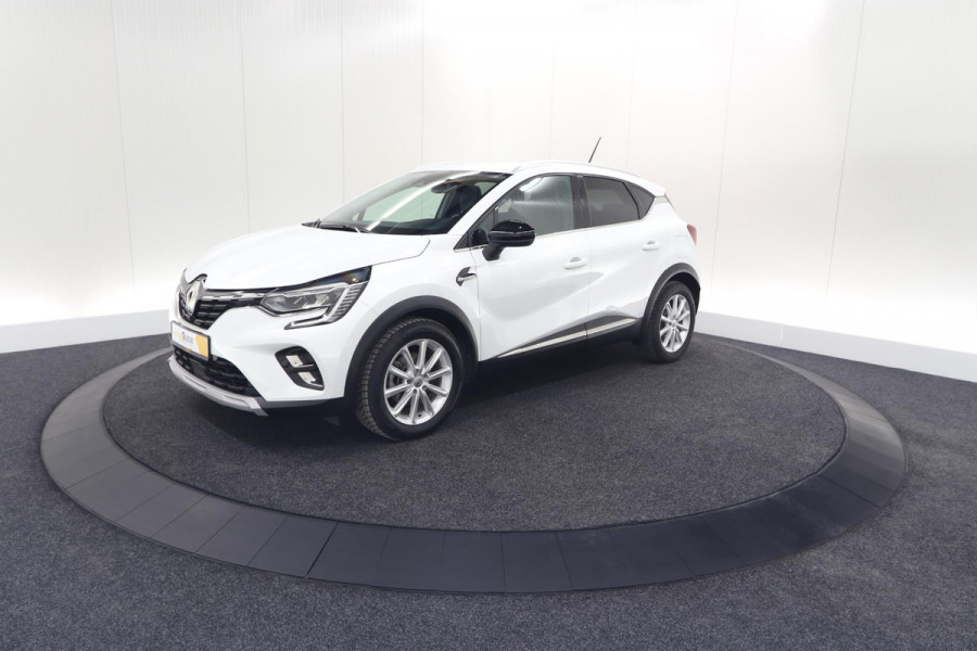 Renault Captur 1.6 E-Tech Plug-in Hybrid 160 Intens | Trekhaak | Camera | Navigatie | Parkeersensoren | Pack Winter
