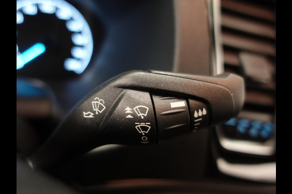 Ford Transit Custom 300 2.0 TDCI L2H1 Dubbele Cabine Automaat Navi Airco 2 Schuifdeuren Trekhaak Parkeersensoren Carplay