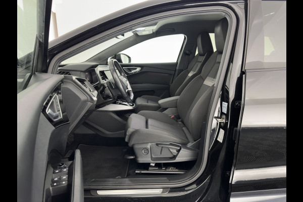 Audi Q4 e-tron 40 Launch edition Advanced Plus 77 kWh (INCL-BTW) *HEATPUMP | ADAPT-CRUISE | MATRIX-LED | NAVI-FULLMAP | KEYLESS | CAMERA | DIGI-COCKPIT | DAB | AMBIENT-LIGHT | SPORT-SEATS | 19''ALU*