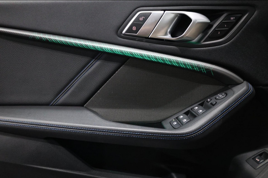 BMW 1-serie M135i xDrive 306+PK M-PERFORMANCE/FORGED CARBON/VIRTUAL/SFEER/LEER+S.VERWARMING+MEMORY/LMV/CAM/CRUISE/12 MND GARANTIE!