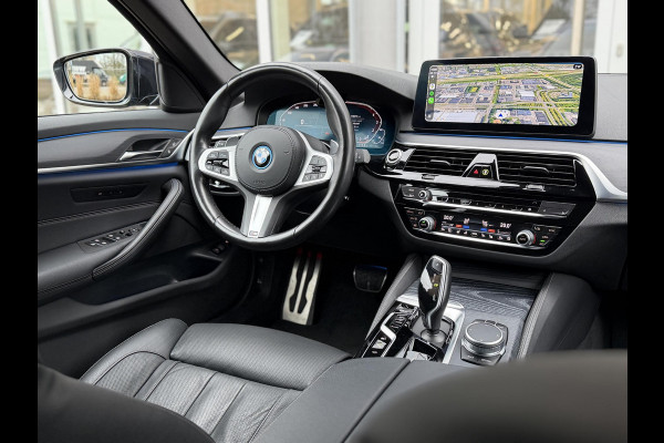 BMW 5 Serie Touring 530e xDrive High Ex. M-Sport |CoPilot|Laser|Stoelventilatie|SoftClose|HUD|HiFi|Trekhaak