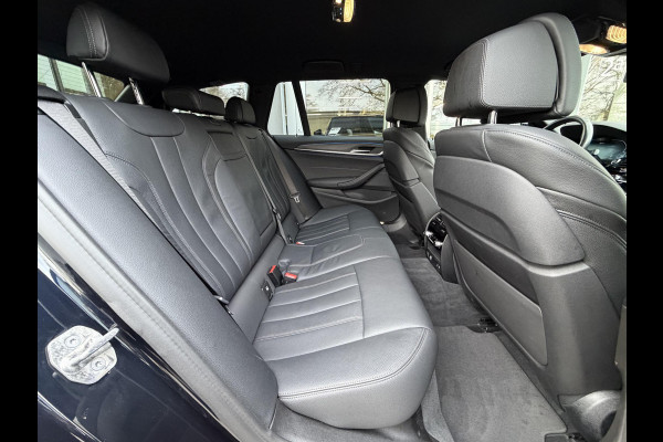 BMW 5 Serie Touring 530e xDrive High Ex. M-Sport |CoPilot|Laser|Stoelventilatie|SoftClose|HUD|HiFi|Trekhaak