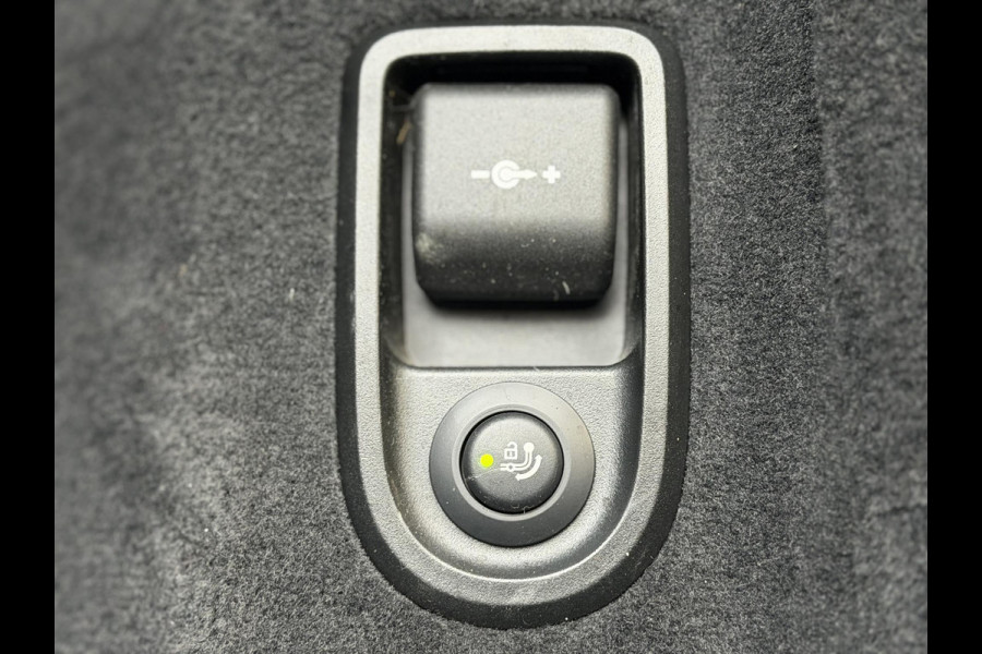 BMW 5 Serie Touring 530e xDrive High Ex. M-Sport |CoPilot|Laser|Stoelventilatie|SoftClose|HUD|HiFi|Trekhaak