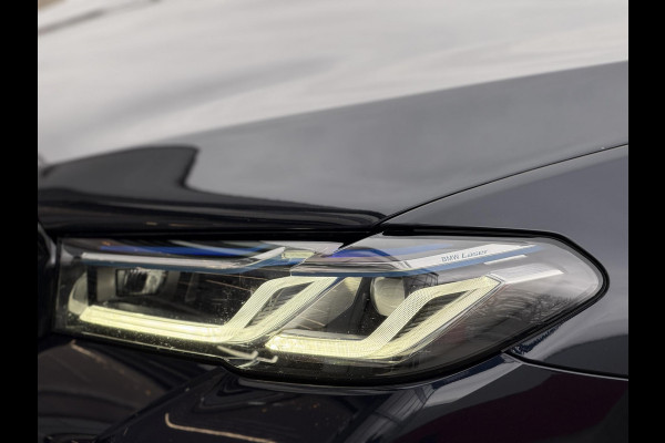 BMW 5 Serie Touring 530e xDrive High Ex. M-Sport |CoPilot|Laser|Stoelventilatie|SoftClose|HUD|HiFi|Trekhaak
