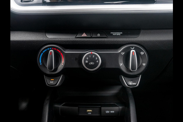 Kia Stonic 1.0 T-GDi MHEV DynamicLine | Trekhaak l apple carplay android auto l achteruitrijcamera l