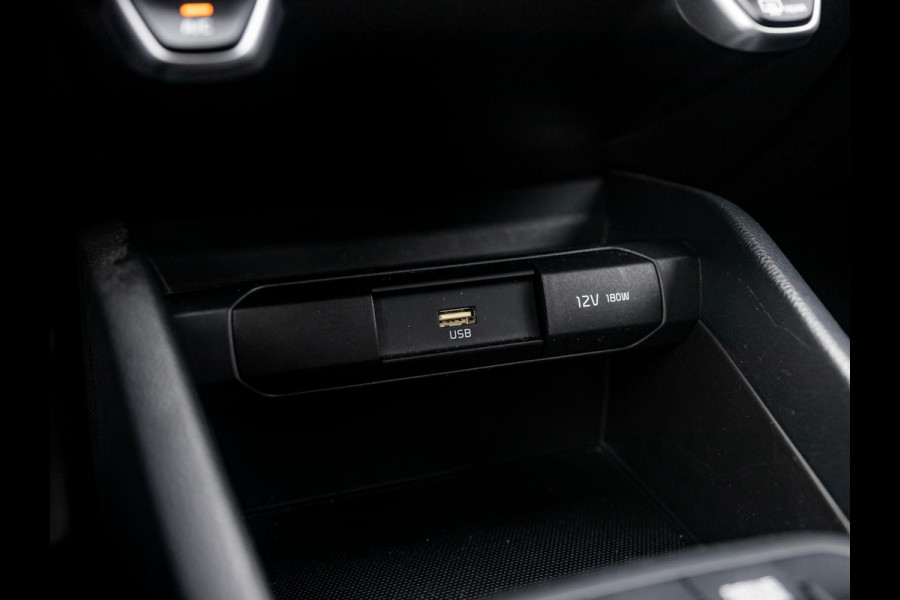 Kia Stonic 1.0 T-GDi MHEV DynamicLine | Trekhaak l apple carplay android auto l achteruitrijcamera l