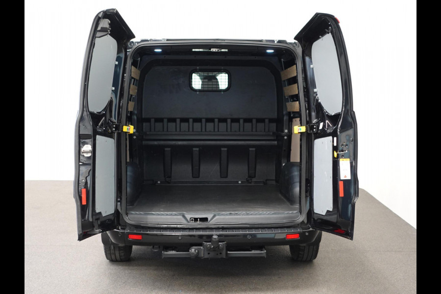 Ford Transit Custom 300 2.0 TDCI L2H1 Limited Dubbele Cabine Navi Airco 2 Schuifdeuren Trekhaak PDC Carplay DAB