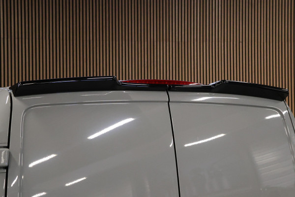 Mercedes-Benz Vito 116 CDI L2 Automaat | BPM VRIJ | Multibeam LED | CarPlay | Camera | Dodehoek | MF Stuur | DAB | Climate control | 3-Zitter | Lederen bekleding