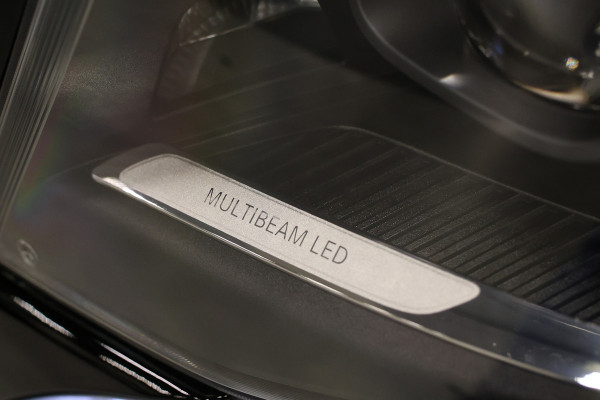 Mercedes-Benz Vito 116 CDI L2 Automaat | BPM VRIJ | Multibeam LED | CarPlay | Camera | Dodehoek | MF Stuur | DAB | Climate control | 3-Zitter | Lederen bekleding