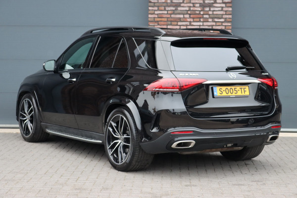 Mercedes-Benz GLE 580 V8 4MATIC Premium+ AMG Line | 7 Zitplaatsen | Airmatic | Distronic+ | Panoramadak | Burmester | Trekhaak | Standkachel | Keyless Go | Surround Camera | Soft-Close | HUD |