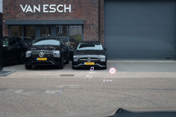 Mercedes-Benz GLE 580 V8 4MATIC Premium+ AMG Line | 7 Zitplaatsen | Airmatic | Distronic+ | Panoramadak | Burmester | Trekhaak | Standkachel | Keyless Go | Surround Camera | Soft-Close | HUD |