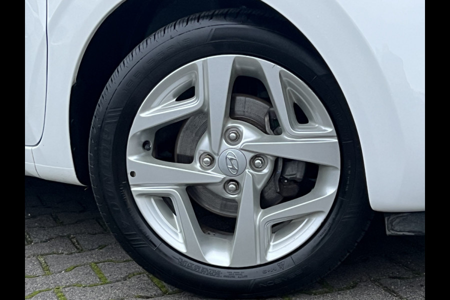 Hyundai i10 1.0 Premium | Navi | Camera | Carplay | Cruise