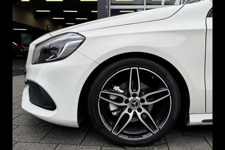 Mercedes-Benz A-Klasse 160S AMG Sport Edition - Panorama dak I Navigatie I Sport pakket I Leer I Airco I PDC I Dealer onderhouden